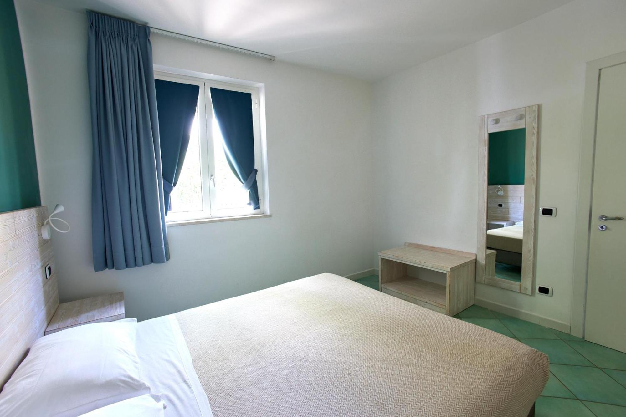 Ancora Apartahotel 3*